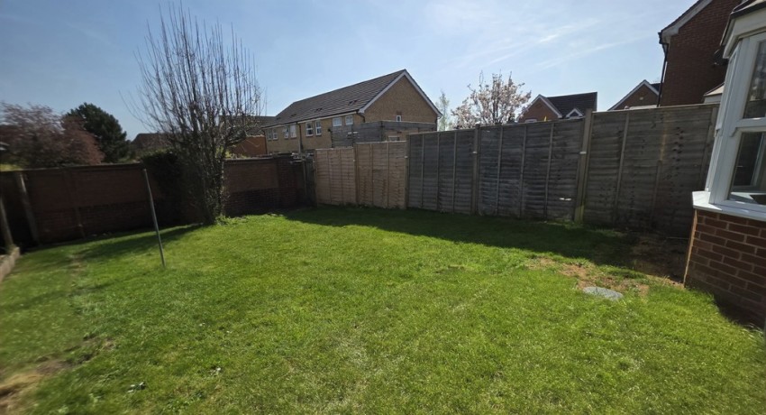 Images for Blackbird Close, Brackley