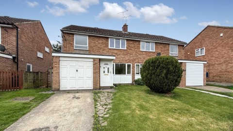 View Full Details for Valley Road, Brackley