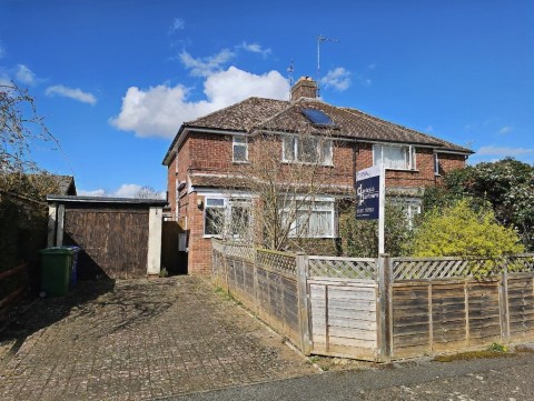 View Full Details for Croughton, Brackley, Northants