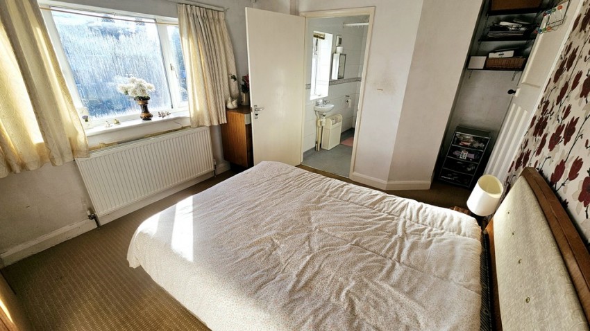 Images for Croughton, Brackley, Northants