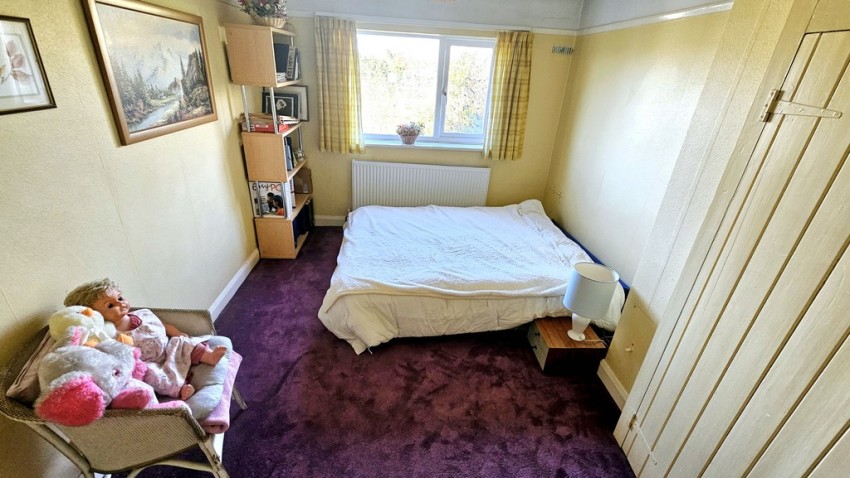 Images for Croughton, Brackley, Northants