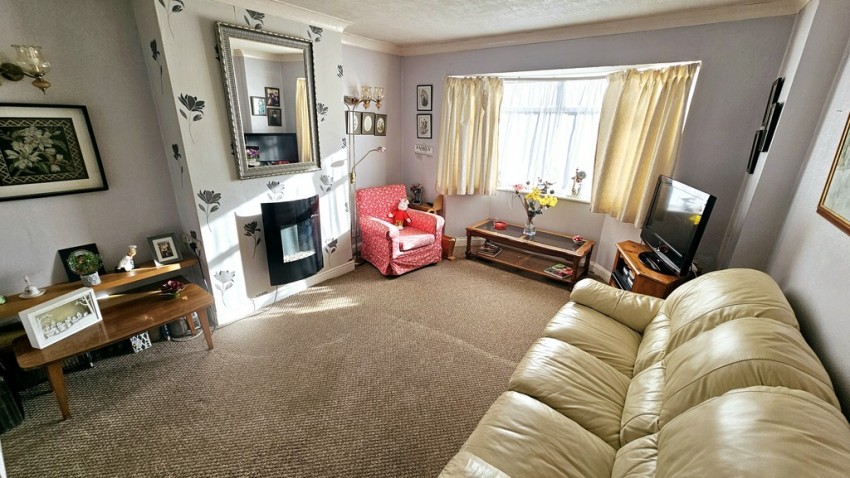 Images for Croughton, Brackley, Northants