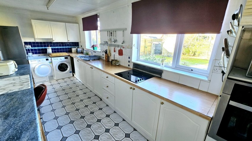 Images for Croughton, Brackley, Northants