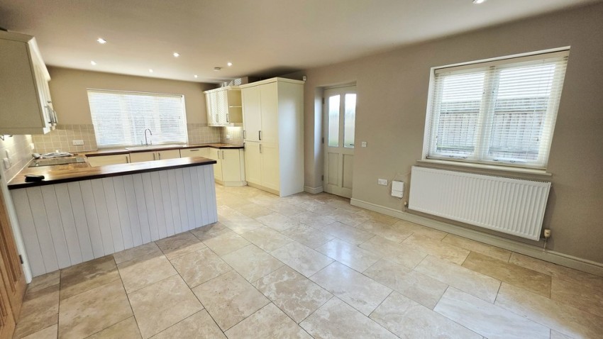 Images for Halse Road, Brackley, Northants