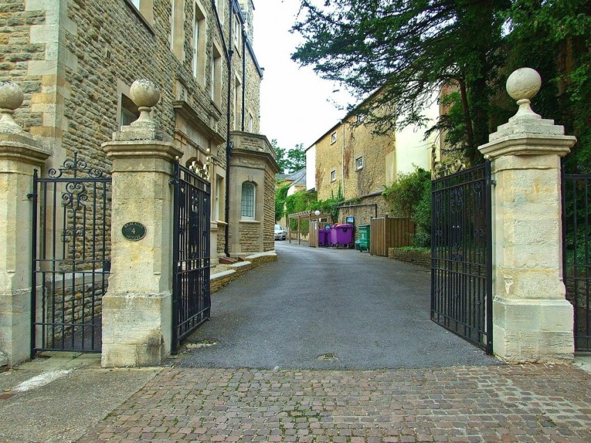 Images for High Street, Brackley, Northants