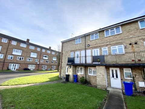 View Full Details for Spencer Gardens, Brackley, Northants