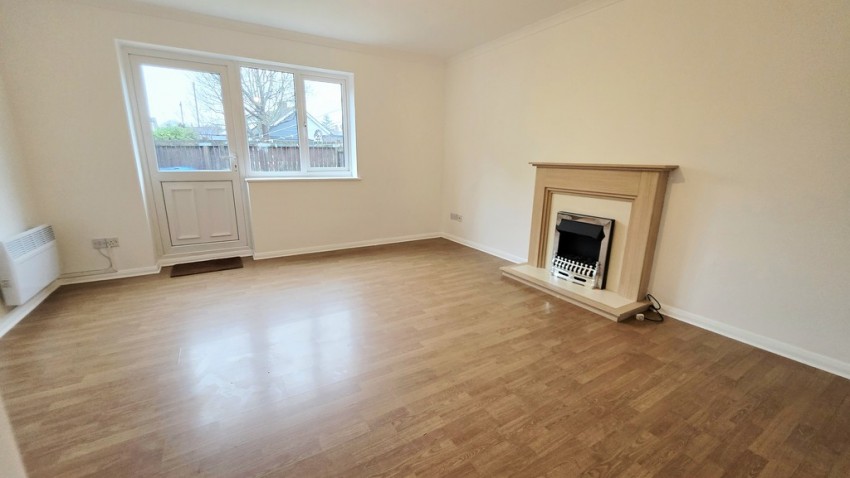 Images for Cross Keys Court, Brackley, Northants