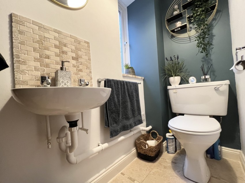 Images for Beech Drive, Brackley, Northants