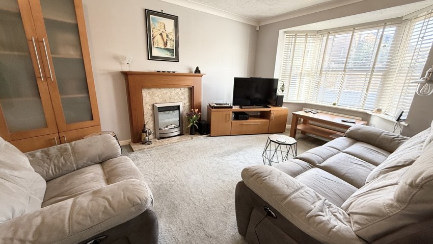 Images for Blackbird Close, Brackley
