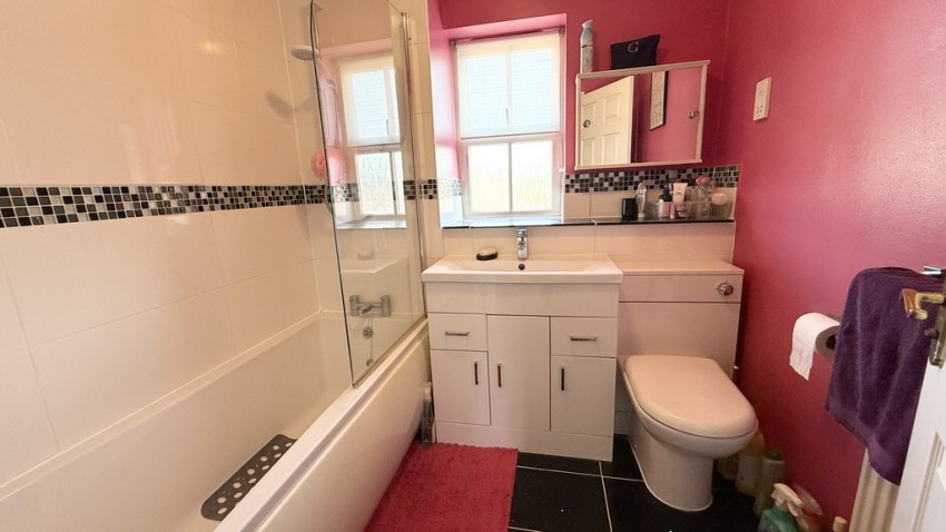 Images for Blackbird Close, Brackley