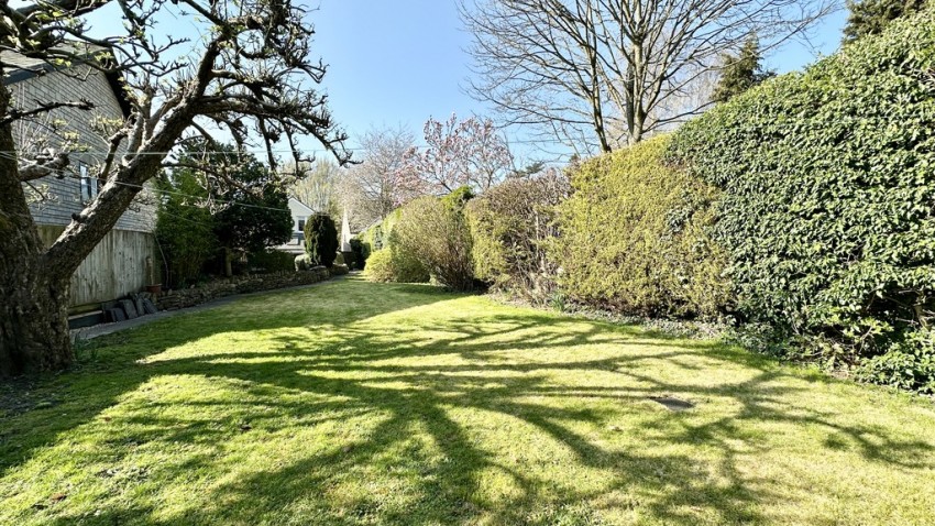 Images for Pebble Lane, Brackley, Northants