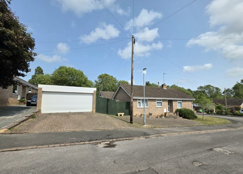 Images for Croughton, Northants