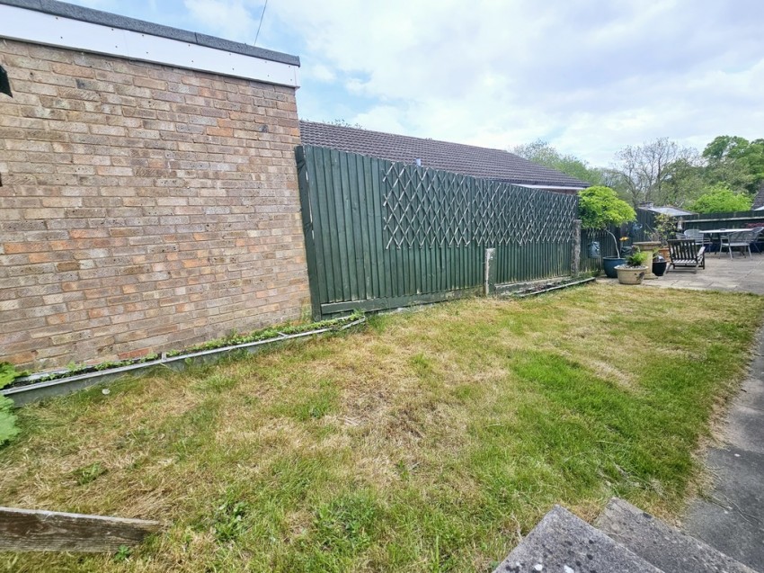 Images for Croughton, Northants