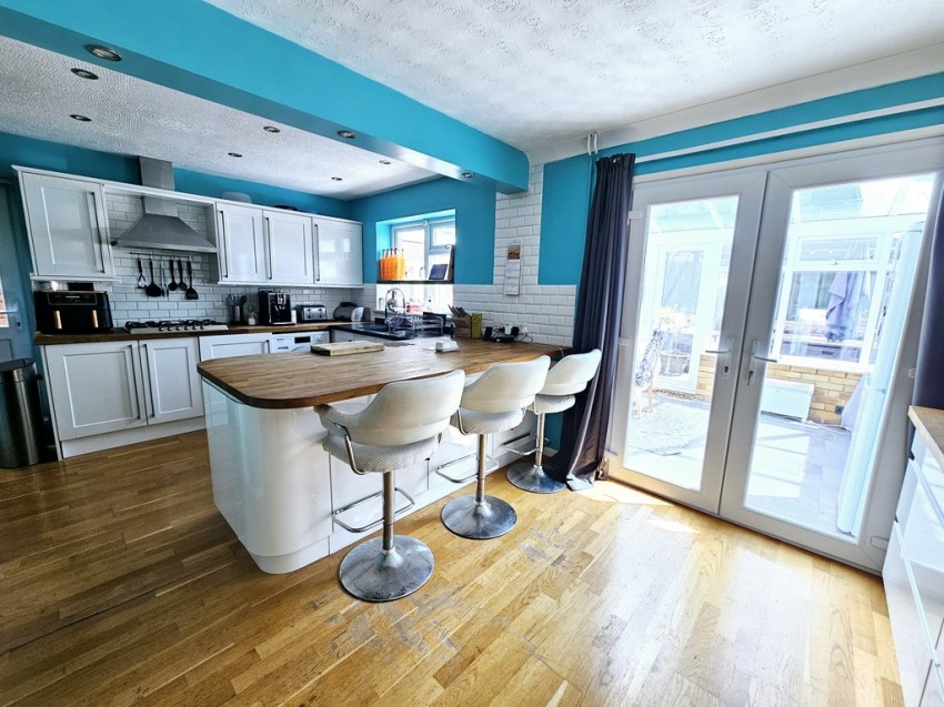 Images for Cartwright Crescent, Brackley, Northants