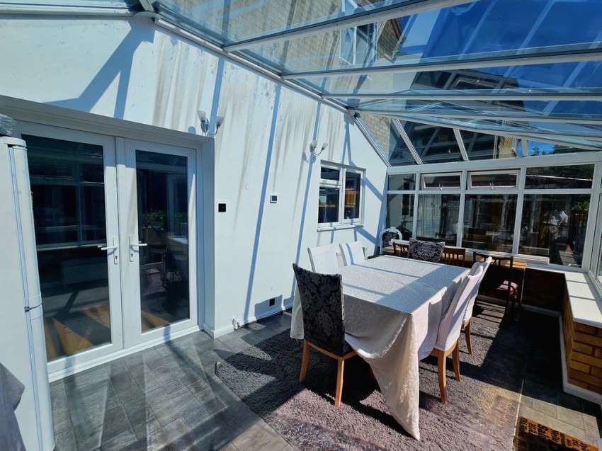 Images for Cartwright Crescent, Brackley, Northants