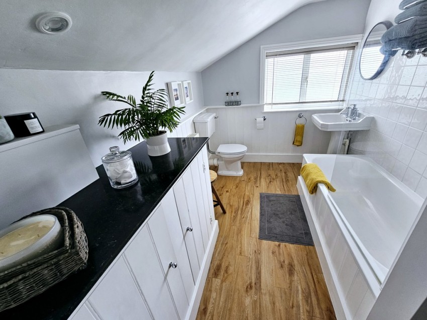Images for Halse Road, Brackley, Northants