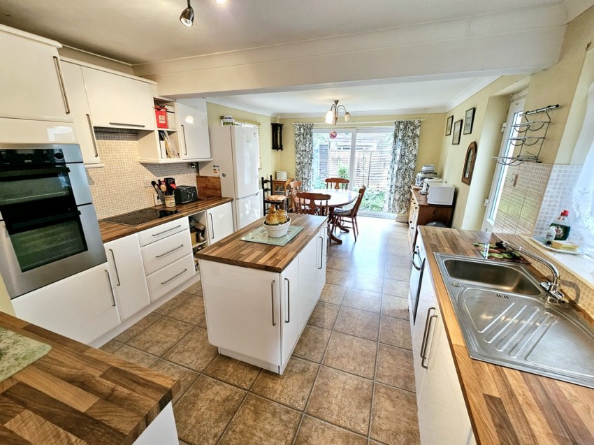 Images for Valley Close, Brackley, Northants