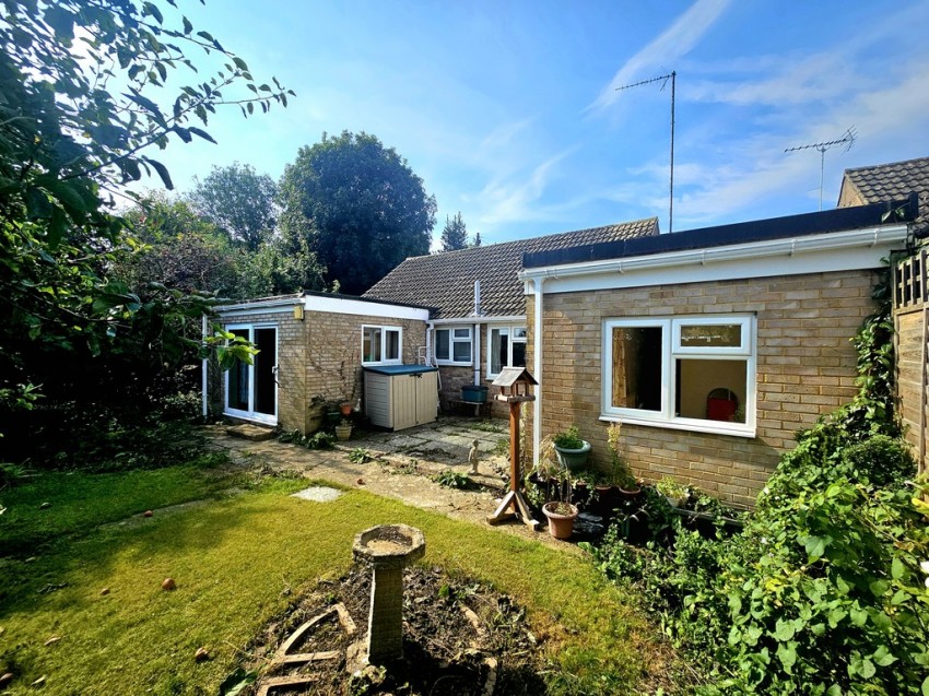 Images for Valley Close, Brackley, Northants