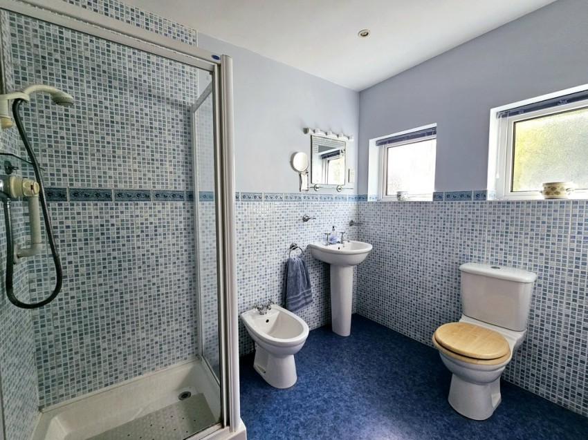 Images for Pebble Lane, Brackley, Northants