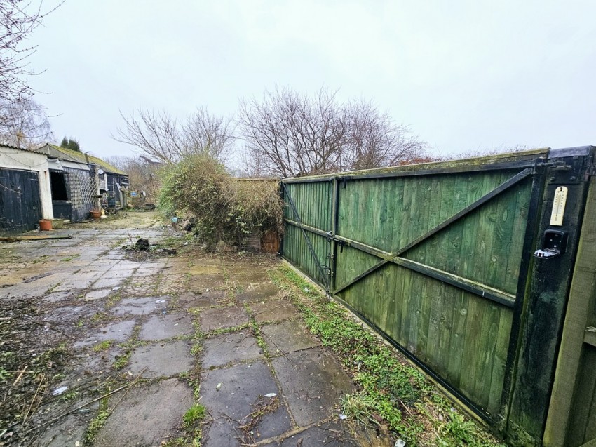 Images for Westbury, Brackley