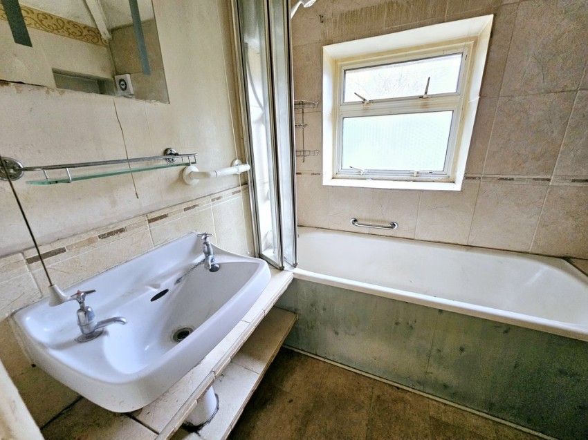 Images for Westbury, Brackley