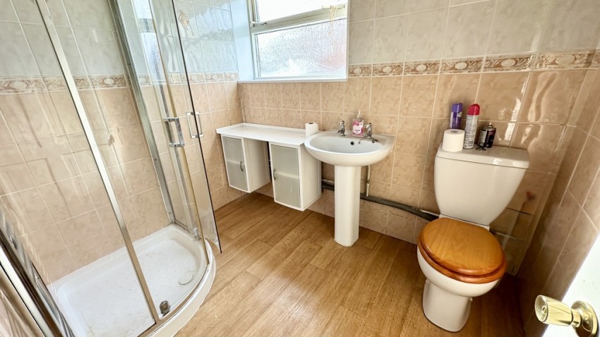 Images for Waynflete Avenue, Brackley, Northants
