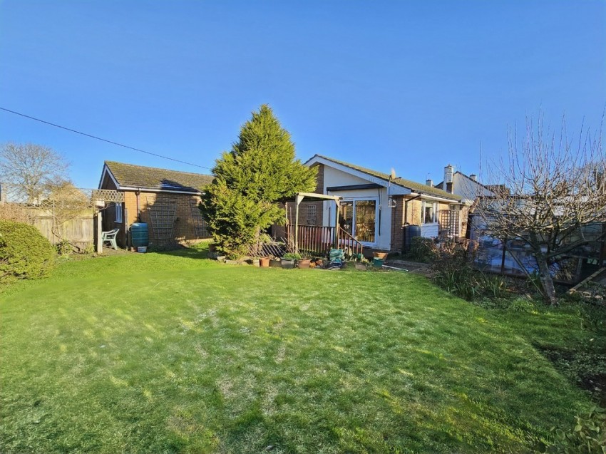 Images for Syresham, Brackley