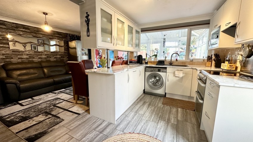 Images for Syresham, Brackley, Northants