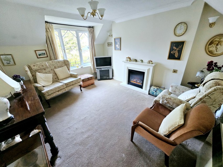 Images for High Street, Brackley, Northants