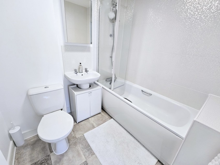 Images for Gold Avenue, Brackley