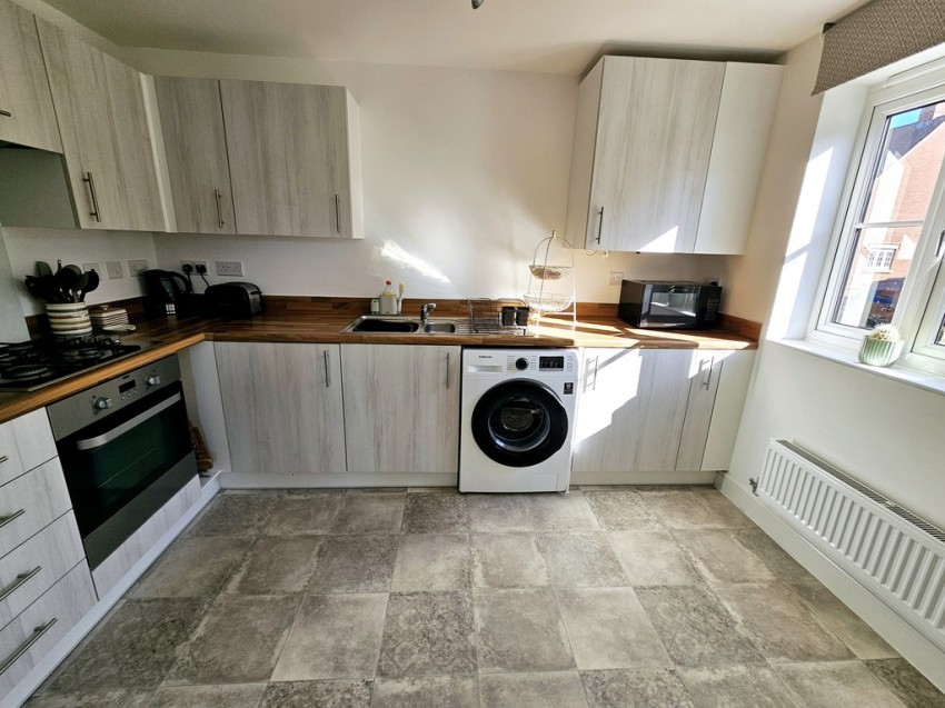 Images for Gold Avenue, Brackley