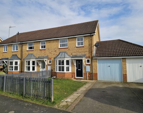View Full Details for Kestrel Crescent, Brackley