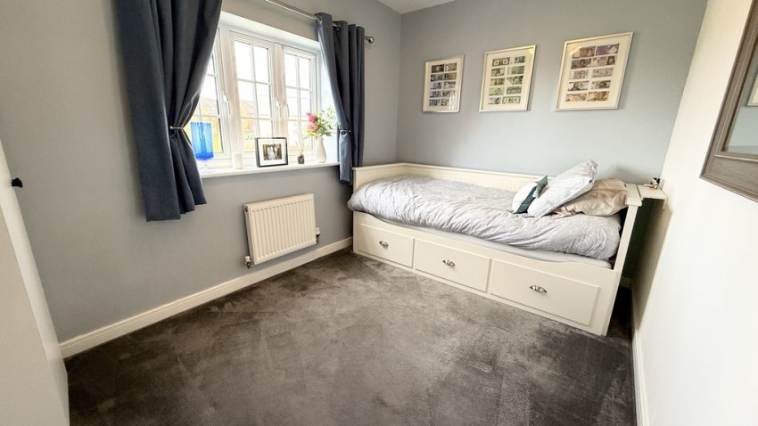 Images for Otter Close, Brackley, Northants