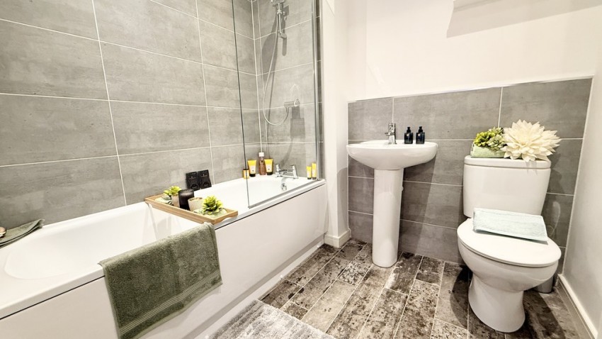 Images for Otter Close, Brackley, Northants