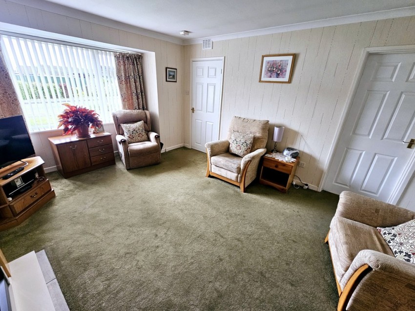 Images for Ellesmere Crescent, Brackley, Northants