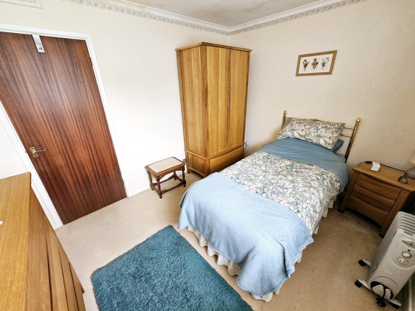 Images for Ellesmere Crescent, Brackley, Northants