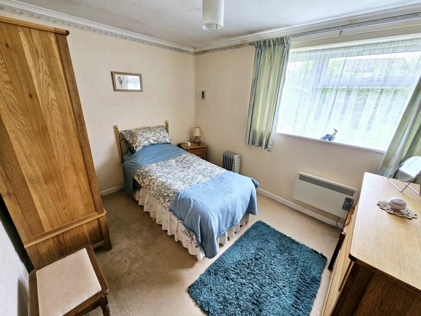 Images for Ellesmere Crescent, Brackley, Northants