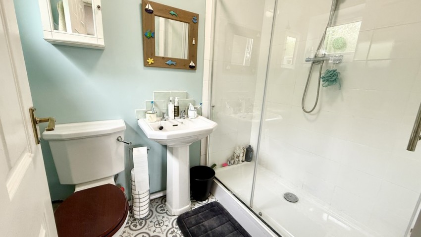Images for Valley Road, Brackley