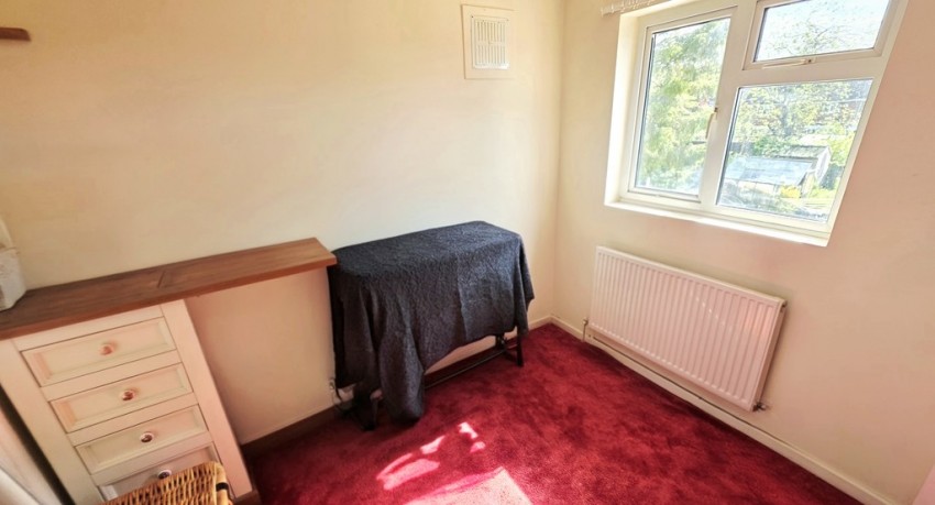 Images for Beaumont Crescent, Brackley, Northants