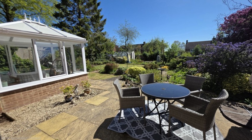 Images for Beaumont Crescent, Brackley, Northants