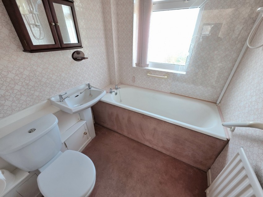 Images for Bridgewater Road, Brackley, Northants