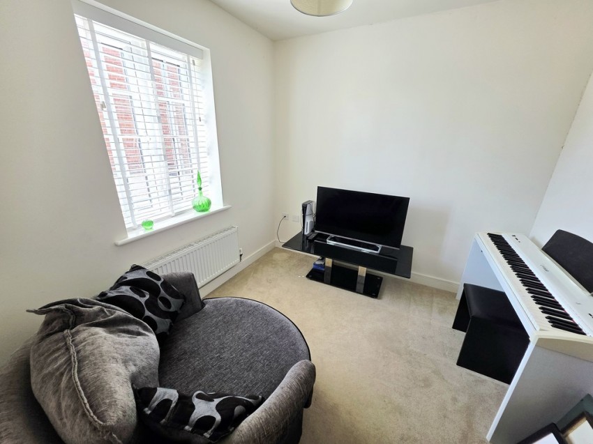 Images for Delorean Way, Brackley, Northants