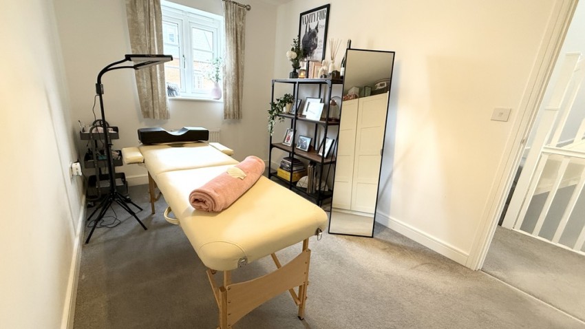 Images for Rosalind Way, Brackley, Northants