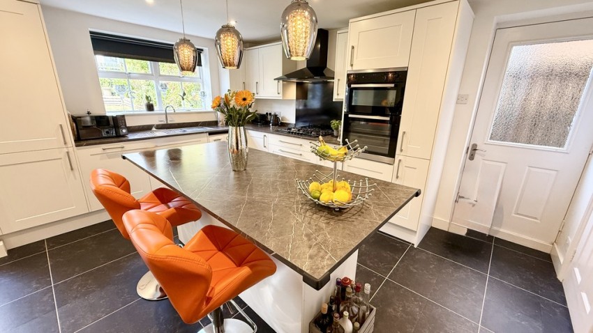 Images for Humphries Drive, Brackley, Northants