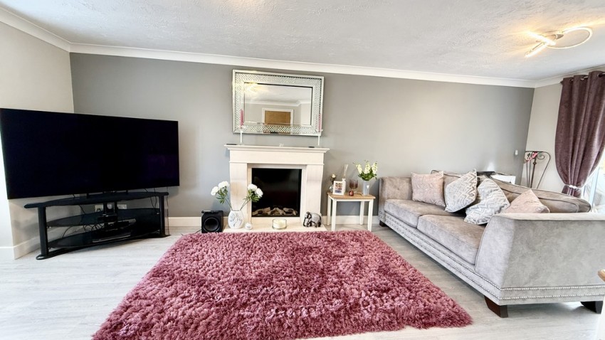 Images for Humphries Drive, Brackley, Northants