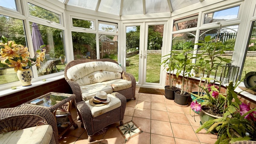 Images for Humphries Drive, Brackley, Northants
