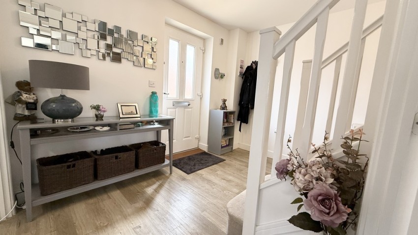 Images for Gold Avenue, Brackley, Northants
