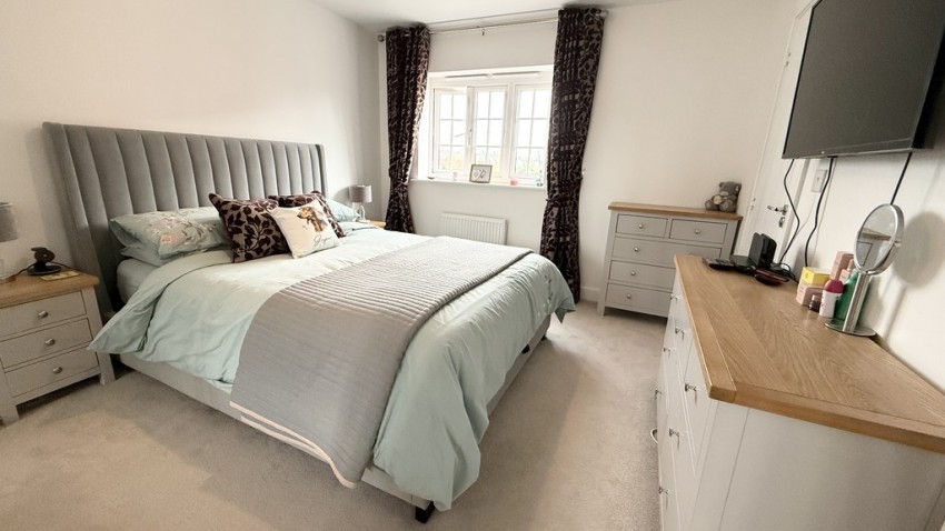 Images for Gold Avenue, Brackley, Northants