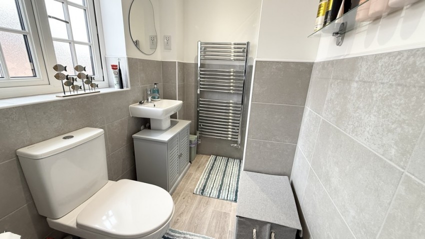 Images for Gold Avenue, Brackley, Northants