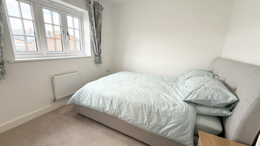 Images for Gold Avenue, Brackley, Northants